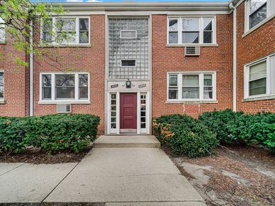 1931 W Albion Ave #1