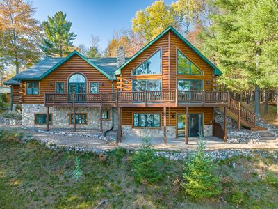 3717 Chain O Lakes Rd