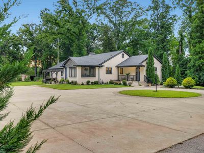 1035 Wo Ezell Blvd
