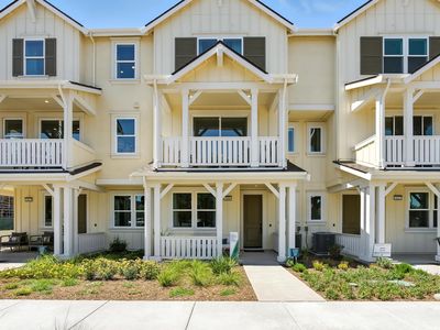 Residence 1 Plan, Amara at Arroyo Crossings