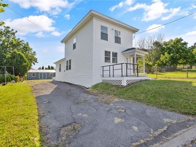 121 W 9th St
