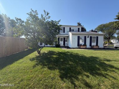 612 Dussel Dr