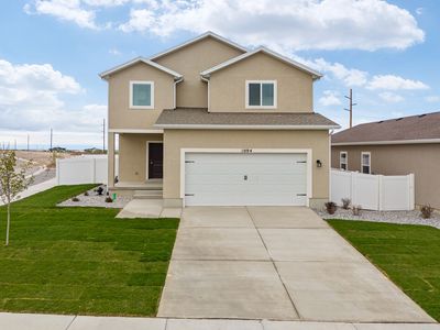 1137 Vegas St W