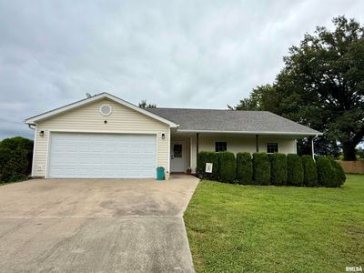 Property at 710 Creekside Ln, De Soto, IL