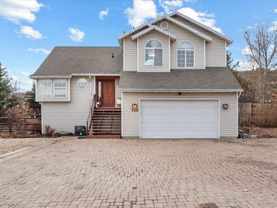 710 Highland Dr