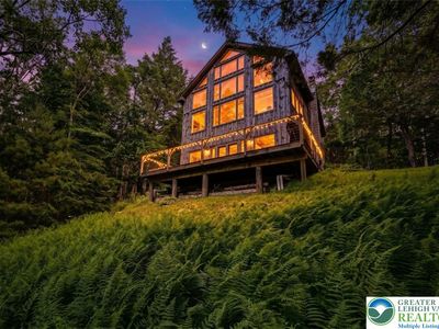 1596 Penn Forest Ln