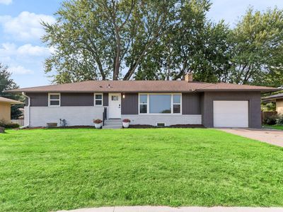 1432 County Road B W #W