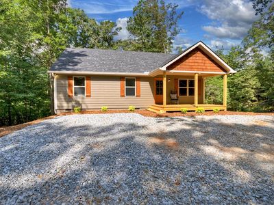 388 Carlisle Dr