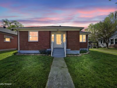 817 Augusta St