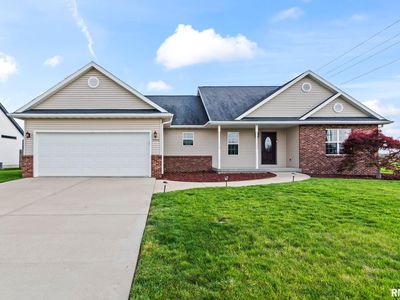 3904 Peach Tree Dr