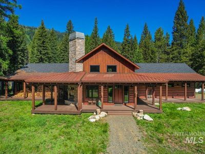 2609 W Mountain Rd