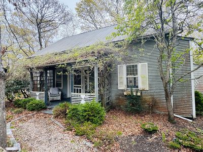 19 Industrial Rd E