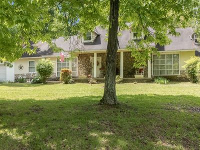 114 Glover Ln