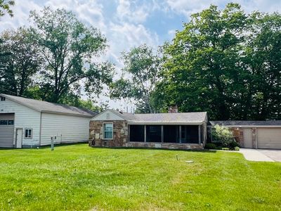 3325 N Us Highway 23