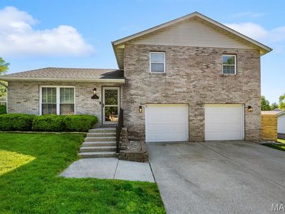 Property at 34 Ramona Dr, Shiloh, IL