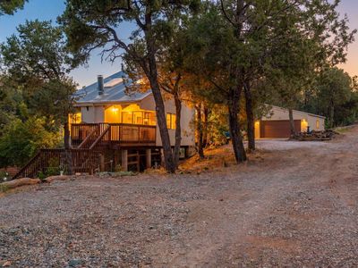 36 Sandia Park Ln