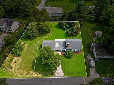 270 Ellis Dr