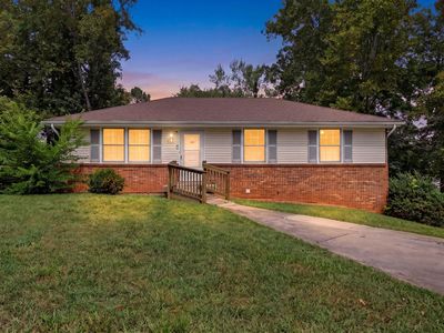 621 Linda Ln