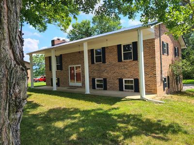 90 Veldt Ln