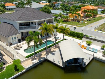 494 Seabee Ave