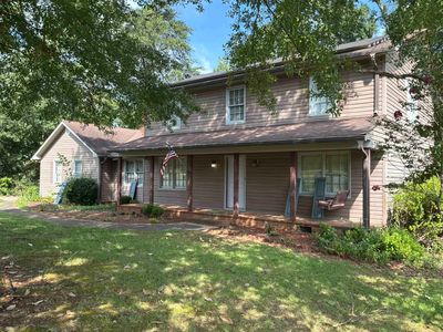 210 Trailwood Dr