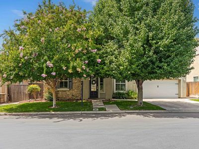 207 Marina Ln