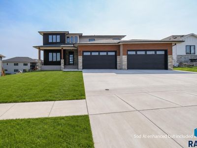 1504 W Bennett Dr