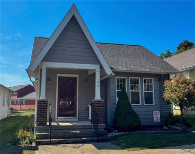 146 Greencastle St