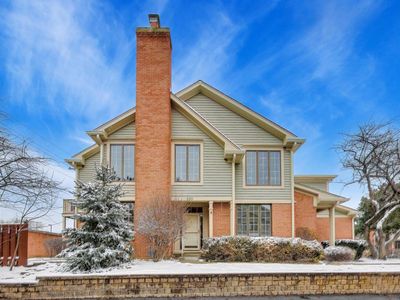 220 University Dr Unit 220