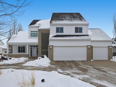 5027 Rose Creek Pkwy S