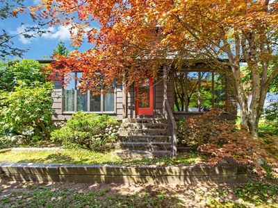 Property at 139 Bailey Rd, Holden, MA