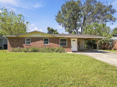 310 Lancaster Dr