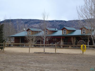 24 Black Mesa Rd