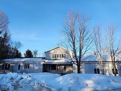 10655 S Salt Point Rd