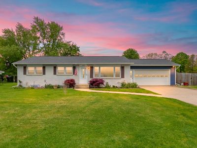 6806 Oakland Dr