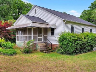 228 Perry Ave