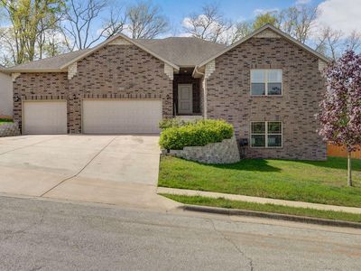 1310 W Millpond Drive