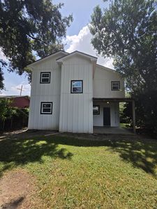 4423 Karen Ave