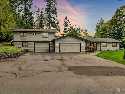 1128 SE Salmonberry Road