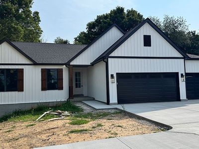 1244 Caulks Hill Rd