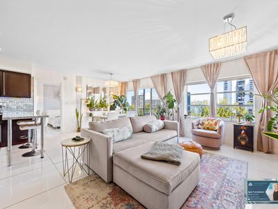300 Diplomat Parkway #812