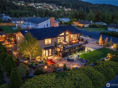 4708 Queen Ann Way