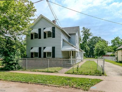 3295 W 46th St