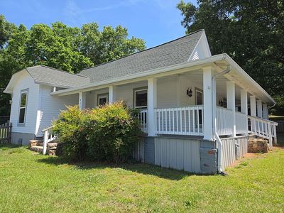 111 Russell Hill Rd NW