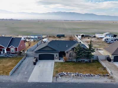 4319 Rose Springs Rd