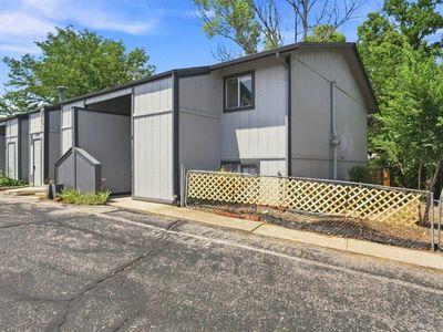 1727 Azalea Dr #4