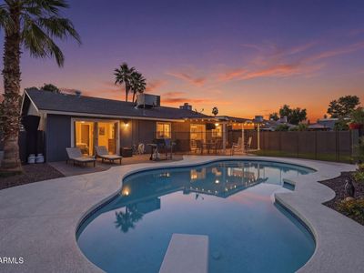 6823 E GRANDVIEW Drive