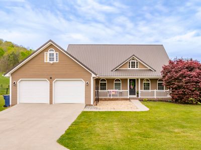 212 Daisy Ln