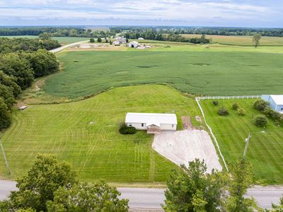 Property at 21630 Campbell Rd, Spencerville, IN