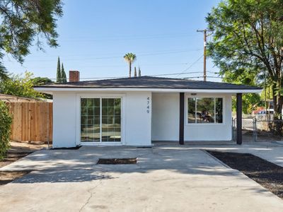 4749 E Montecito Ave